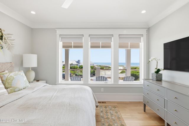 721 Shoals Watch Way, Bald Head Island, NC 28461