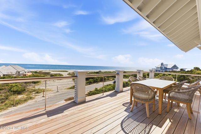 721 Shoals Watch Way, Bald Head Island, NC 28461