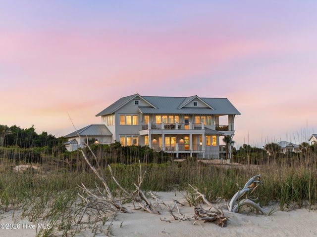 721 Shoals Watch Way, Bald Head Island, NC 28461