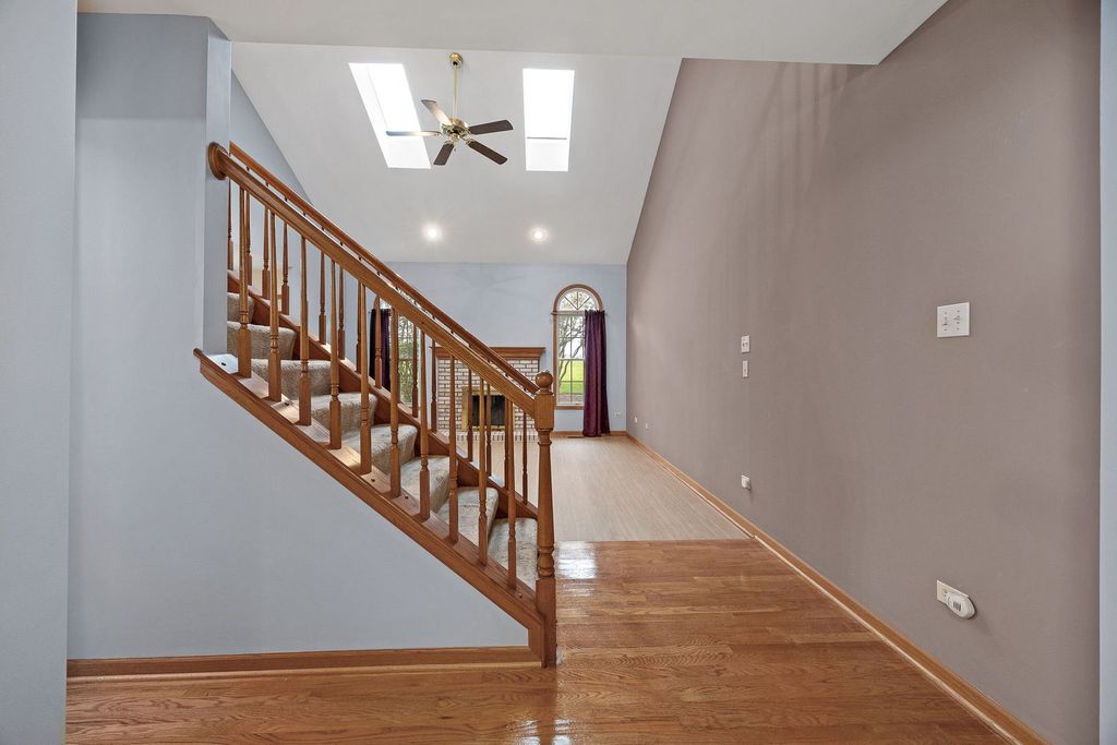 2012 Clover Lane 2012, Woodridge, IL 60517 — photo 3