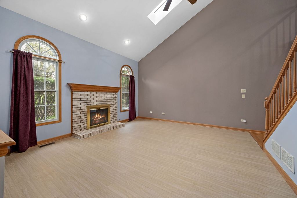 2012 Clover Lane 2012, Woodridge, IL 60517 — photo 5