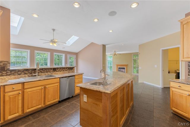 7638 Haylage Circle, Lysander, NY 13027