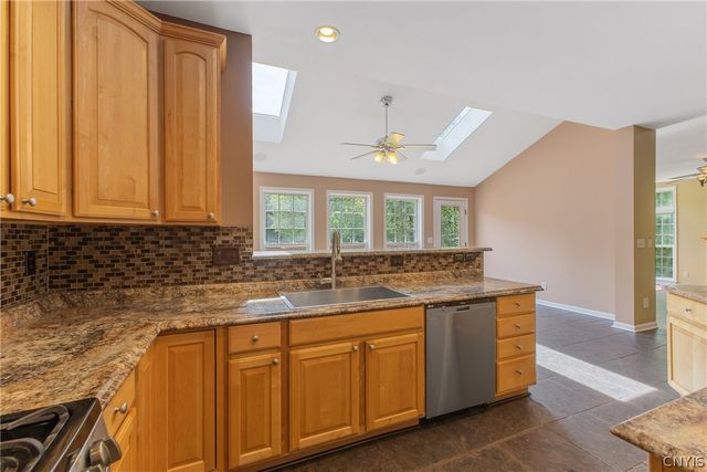 7638 Haylage Circle, Lysander, NY 13027