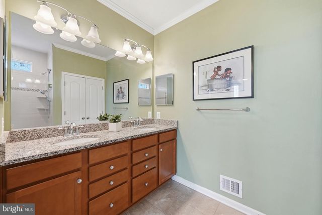 11286 SAINT CHRISTOPHER DR, White Plains, MD 20695