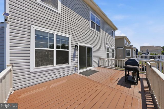 11286 SAINT CHRISTOPHER DR, White Plains, MD 20695