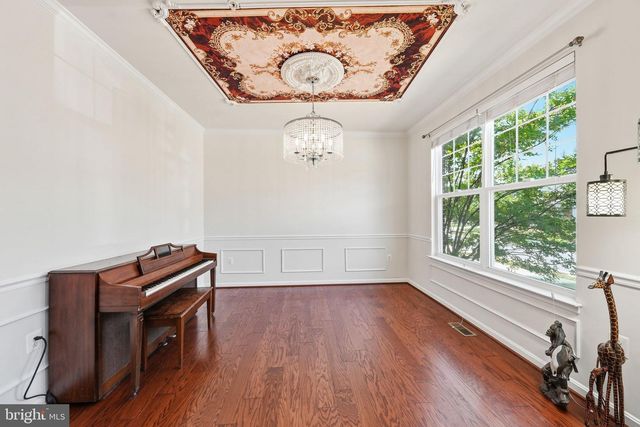 11286 SAINT CHRISTOPHER DR, White Plains, MD 20695