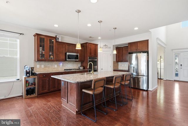 11286 SAINT CHRISTOPHER DR, White Plains, MD 20695