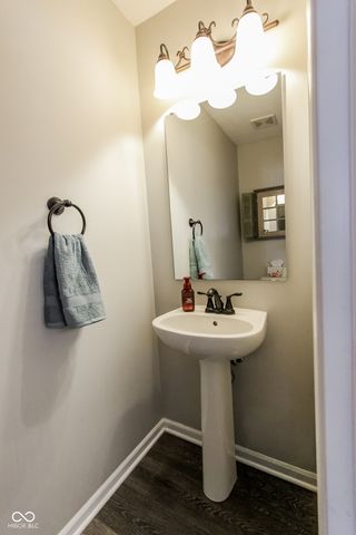 10507 Pokagon Way, Indianapolis, IN 46239