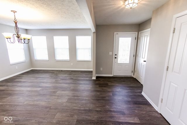 10507 Pokagon Way, Indianapolis, IN 46239