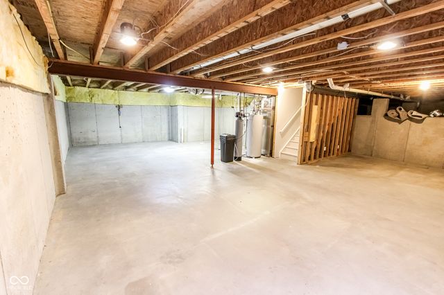 10507 Pokagon Way, Indianapolis, IN 46239