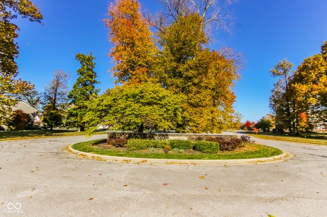 10507 Pokagon Way, Indianapolis, IN 46239