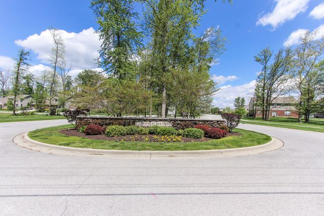 10507 Pokagon Way, Indianapolis, IN 46239