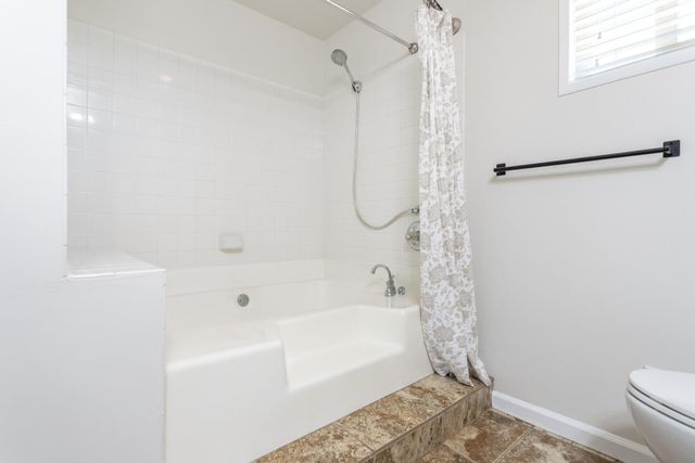 17063 Hawthorne Avenue, Anderson, CA 96007