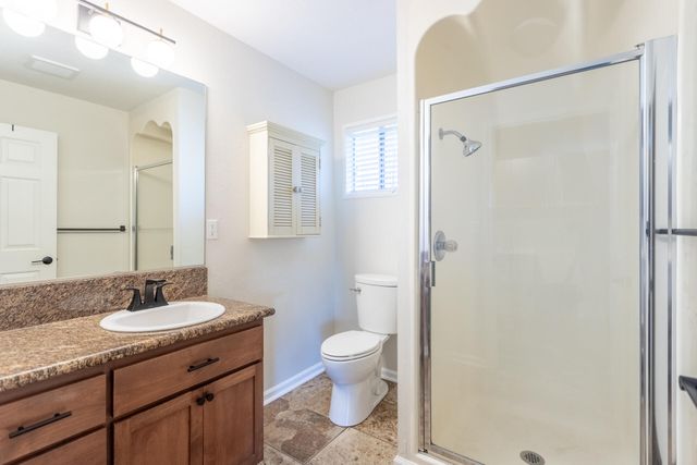 17063 Hawthorne Avenue, Anderson, CA 96007