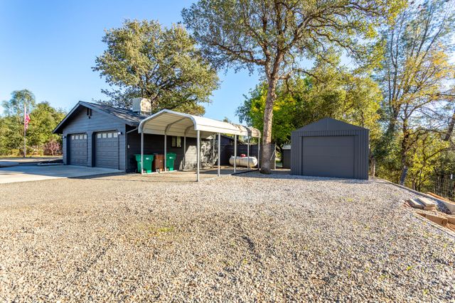 17063 Hawthorne Avenue, Anderson, CA 96007