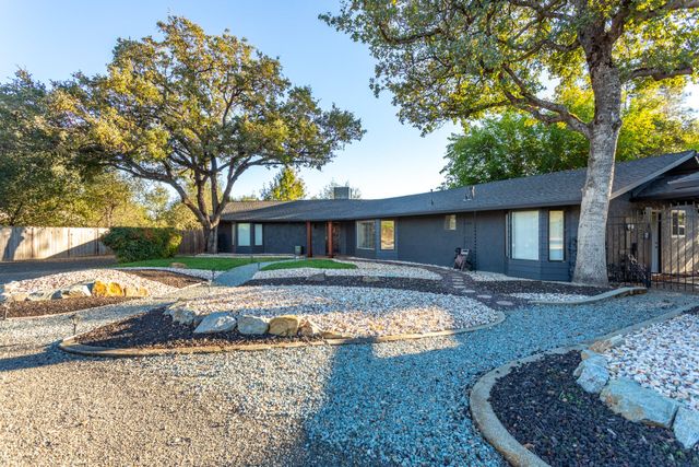 17063 Hawthorne Avenue, Anderson, CA 96007