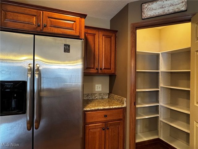 602 Whitetail, Millersburg, OH 44654