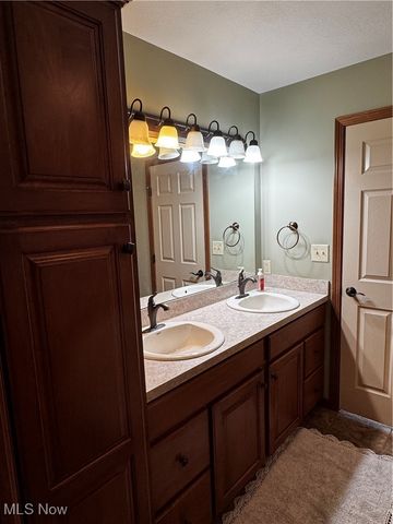 602 Whitetail, Millersburg, OH 44654