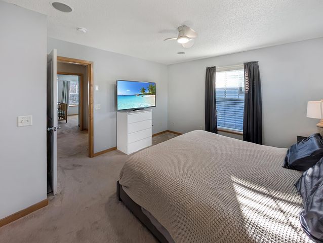 5259 Humboldt Avenue N, Minneapolis, MN 55430