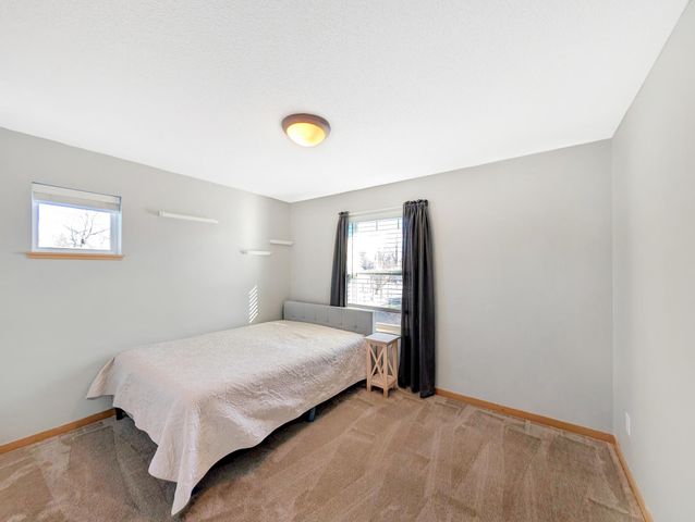 5259 Humboldt Avenue N, Minneapolis, MN 55430