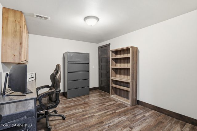 1525 W Miles AVE, Hayden, ID 83835