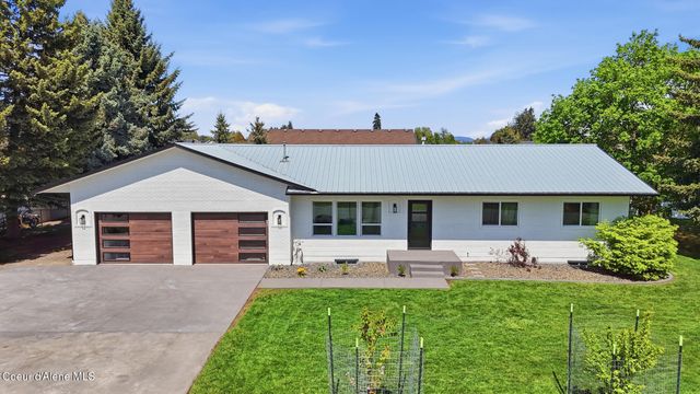 1525 W Miles AVE, Hayden, ID 83835