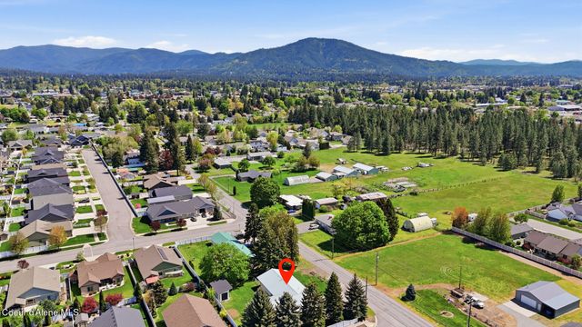 1525 W Miles AVE, Hayden, ID 83835