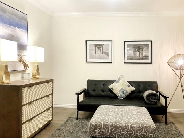 10807 Marsh Lane, Dallas, TX 75229