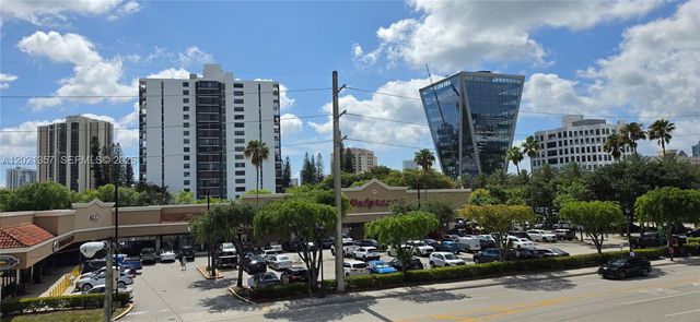 20201 NE 29th Ct D336, Aventura, FL 33180