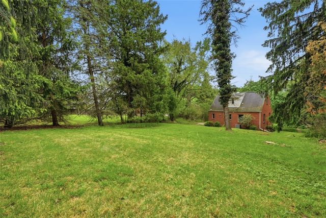 131 Manor Rd, Pine Twp, PA 15090
