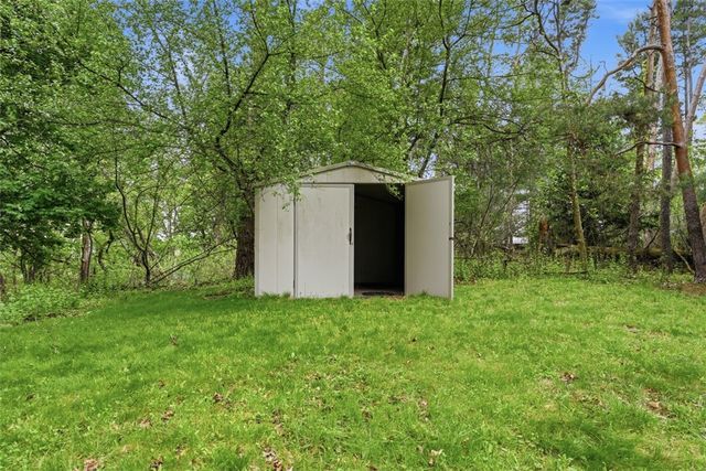 131 Manor Rd, Pine Twp, PA 15090