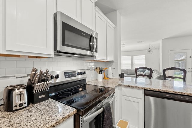 117 Cross Creek Way, Royse City, TX 75189