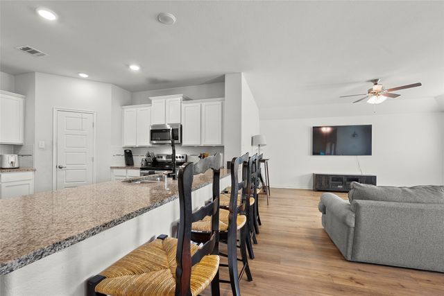 117 Cross Creek Way, Royse City, TX 75189