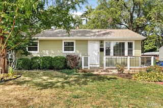 11253 Saint Shawn Lane, St Ann, MO 63074