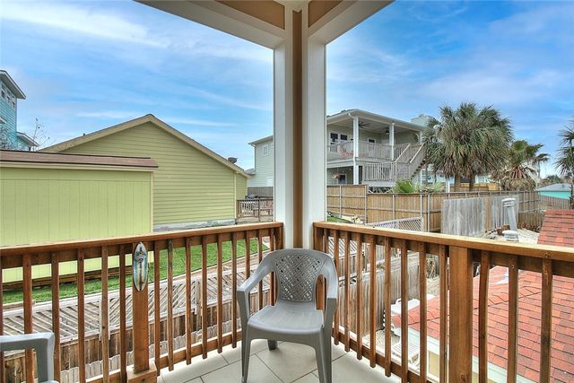 1813 S 11th St 606, Port Aransas, TX 78373