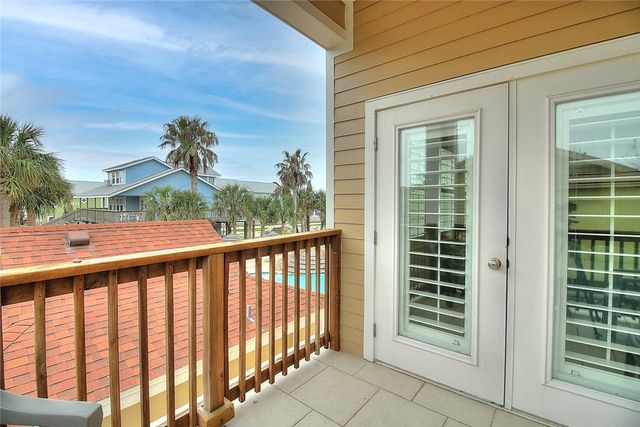 1813 S 11th St 606, Port Aransas, TX 78373