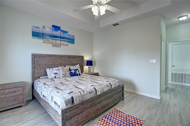 1813 S 11th St 606, Port Aransas, TX 78373