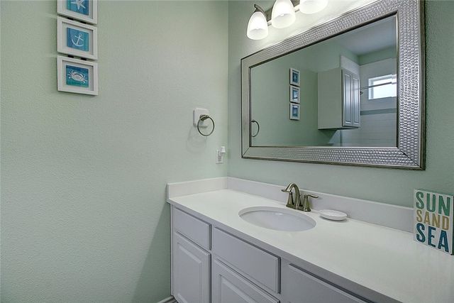 1813 S 11th St 606, Port Aransas, TX 78373