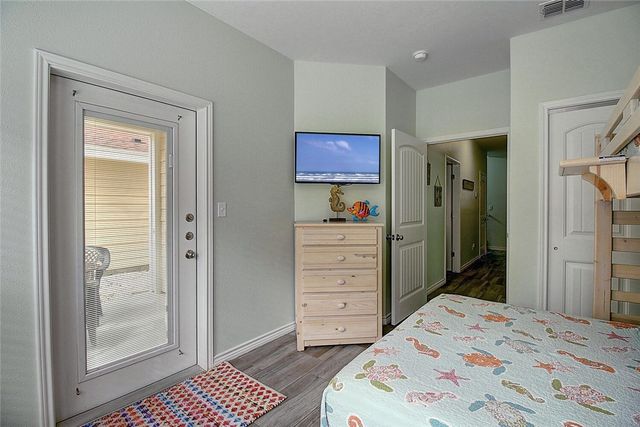 1813 S 11th St 606, Port Aransas, TX 78373