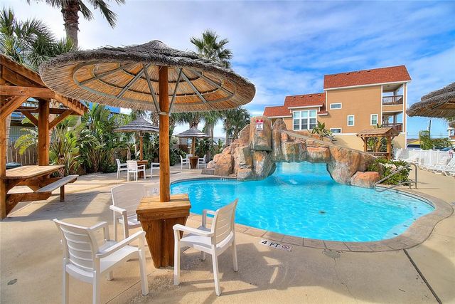 1813 S 11th St 606, Port Aransas, TX 78373