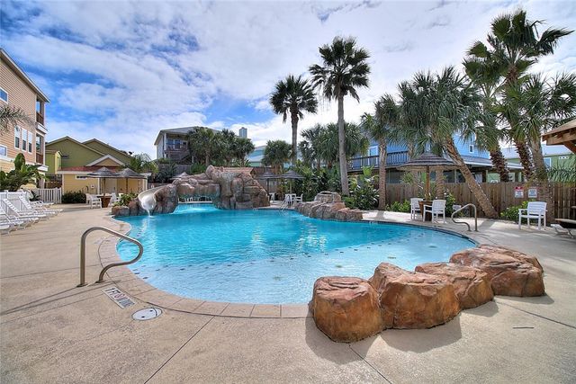 1813 S 11th St 606, Port Aransas, TX 78373