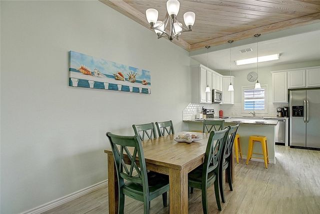 1813 S 11th St 606, Port Aransas, TX 78373