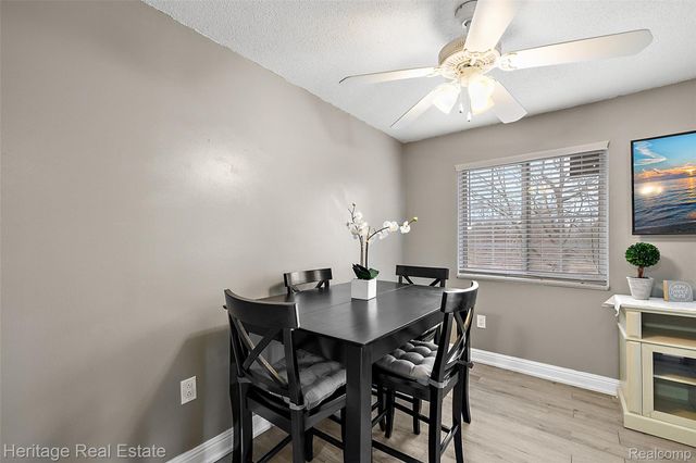 5299 Highland Road 202, Waterford Charter Township, MI 48327