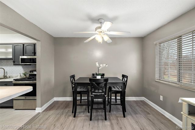 5299 Highland Road 202, Waterford Charter Township, MI 48327