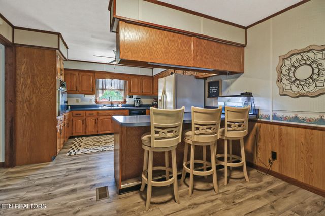 220 Old Gatewood Ford Rd, Jamestown, TN 38556