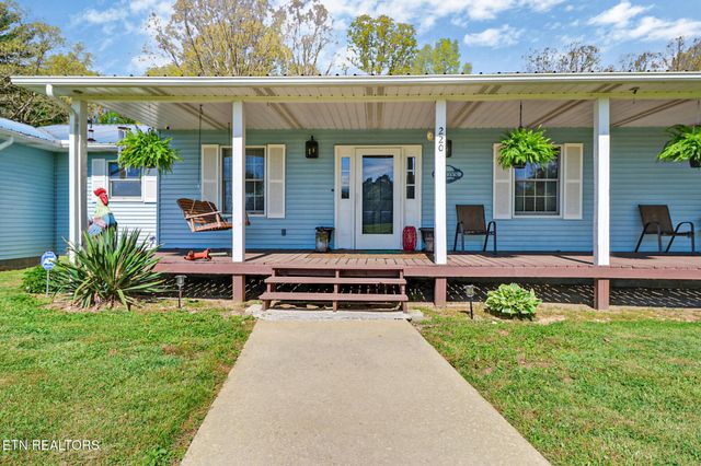 220 Old Gatewood Ford Rd, Jamestown, TN 38556