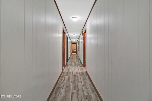 220 Old Gatewood Ford Rd, Jamestown, TN 38556