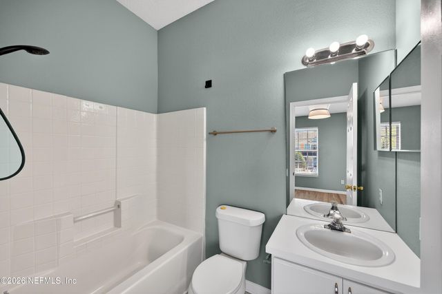 12311 KENSINGTON LAKES Drive 1106, Jacksonville, FL 32246