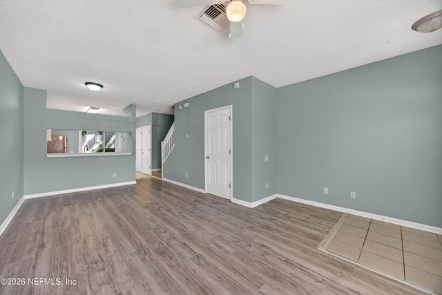 12311 KENSINGTON LAKES Drive 1106, Jacksonville, FL 32246