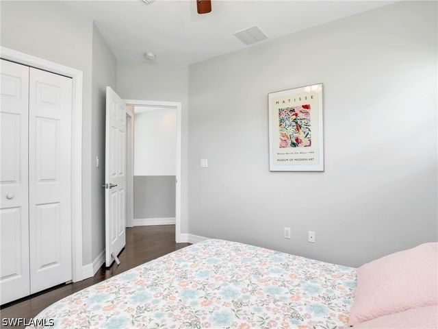 3037 Lunar ST, Naples, FL 34112